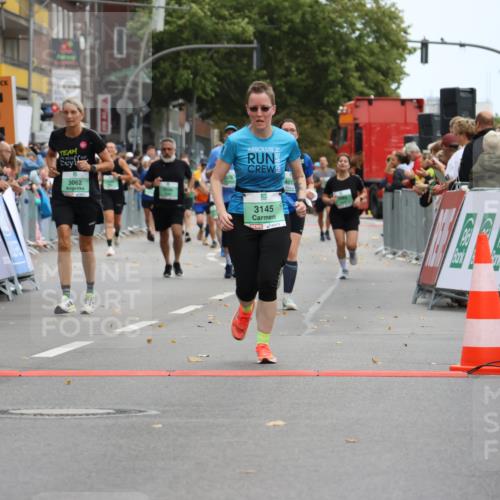 21.09.2025 - PSD Bank Halbmarathon Strokosch-Dieckow http://msf.ph/oto/8946160 21.09.2025 12:09:22 Ziel 3008, 3062, 3145, 3230, 3232, 3946, 4015 meine-sportfotos.de