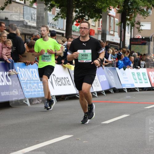 21.09.2025 - PSD Bank Halbmarathon Strokosch-Dieckow http://msf.ph/oto/8946165 21.09.2025 12:02:06 Ziel 1084, 2464, 2922, 2966, 3020, 3157, 3940 meine-sportfotos.de