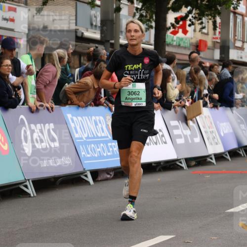 21.09.2025 - PSD Bank Halbmarathon Strokosch-Dieckow http://msf.ph/oto/8946178 21.09.2025 12:09:30 Ziel 1690, 2576, 3062, 3063, 3145, 3196, 3230, 4015 meine-sportfotos.de