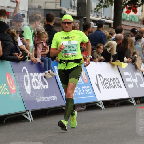 21.09.2025 - PSD Bank Halbmarathon Strokosch-Dieckow http://msf.ph/oto/8946188 21.09.2025 12:02:21 Ziel 1026, 1121, 1466, 1938, 3085, 3105, 3175 meine-sportfotos.de