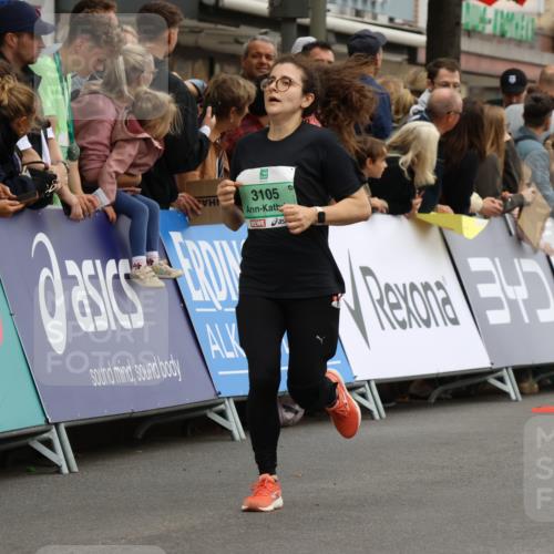 21.09.2025 - PSD Bank Halbmarathon Strokosch-Dieckow http://msf.ph/oto/8946201 21.09.2025 12:02:23 Ziel 1026, 1121, 1466, 1938, 3085, 3105, 3175 meine-sportfotos.de
