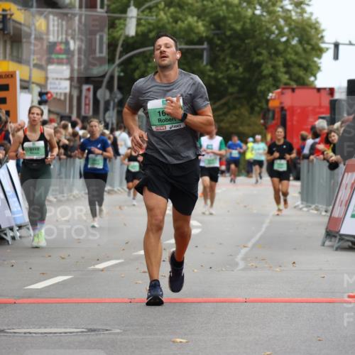 21.09.2025 - PSD Bank Halbmarathon Strokosch-Dieckow http://msf.ph/oto/8946224 21.09.2025 12:09:45 Ziel 1175, 1200, 1606, 1690, 2363, 2784, 3112, 3325, 4035 meine-sportfotos.de