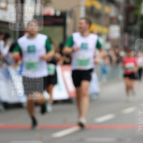 21.09.2025 - PSD Bank Halbmarathon Strokosch-Dieckow http://msf.ph/oto/8946257 21.09.2025 12:09:59 Ziel 1238, 2518, 2764, 3112, 3203, 3283, 3285 meine-sportfotos.de