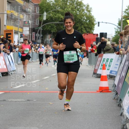 21.09.2025 - PSD Bank Halbmarathon Strokosch-Dieckow http://msf.ph/oto/8946263 21.09.2025 12:10:00 Ziel 1238, 2518, 2764, 3112, 3203, 3283, 3285 meine-sportfotos.de