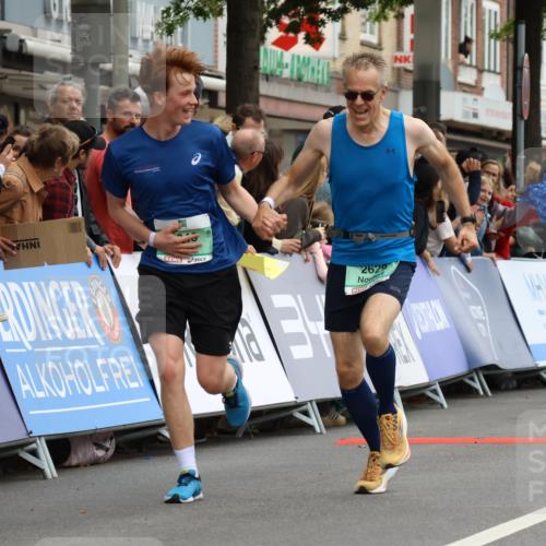 21.09.2025 - PSD Bank Halbmarathon Strokosch-Dieckow http://msf.ph/oto/8946283 21.09.2025 12:03:02 Ziel 1664, 2629, 3113, 3965, 3986 meine-sportfotos.de