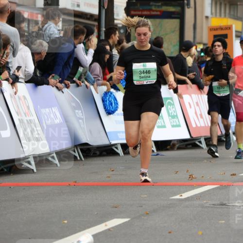 21.09.2025 - PSD Bank Halbmarathon Strokosch-Dieckow http://msf.ph/oto/8946325 21.09.2025 12:10:32 Ziel 1642, 1670, 2365, 2603, 2979, 3029, 3069, 3446, 3711 meine-sportfotos.de