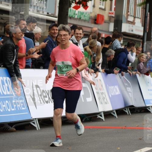 21.09.2025 - PSD Bank Halbmarathon Strokosch-Dieckow http://msf.ph/oto/8946350 21.09.2025 12:10:54 Ziel 2812, 2914, 3034, 3210, 3388, 3440 meine-sportfotos.de