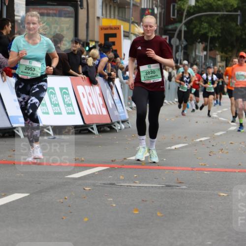 21.09.2025 - PSD Bank Halbmarathon Strokosch-Dieckow http://msf.ph/oto/8946407 21.09.2025 12:11:52 Ziel 2820, 2953, 3221, 3399, 3411, 3646 meine-sportfotos.de