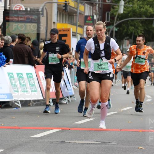 21.09.2025 - PSD Bank Halbmarathon Strokosch-Dieckow http://msf.ph/oto/8946512 21.09.2025 12:13:16 Ziel 2198, 2429, 2817, 2860, 3126, 3534, 3912, 3982 meine-sportfotos.de