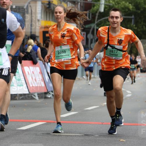 21.09.2025 - PSD Bank Halbmarathon Strokosch-Dieckow http://msf.ph/oto/8946524 21.09.2025 12:13:19 Ziel 2429, 2817, 2860, 3126, 3534, 3912 meine-sportfotos.de