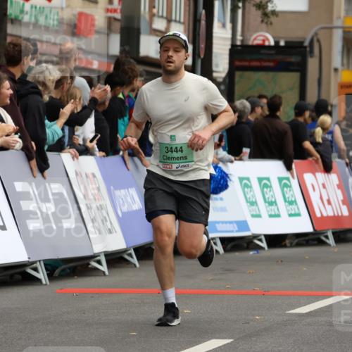 21.09.2025 - PSD Bank Halbmarathon Strokosch-Dieckow http://msf.ph/oto/8946528 21.09.2025 12:13:27 Ziel 2410, 2817, 2860, 3126, 3444, 3698, 3912, 3987 meine-sportfotos.de