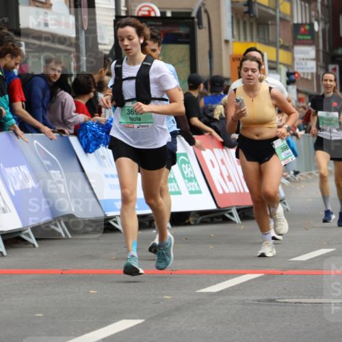 21.09.2025 - PSD Bank Halbmarathon Strokosch-Dieckow http://msf.ph/oto/8946535 21.09.2025 12:13:32 Ziel 2410, 2867, 3229, 3360, 3444, 3698, 3987 meine-sportfotos.de