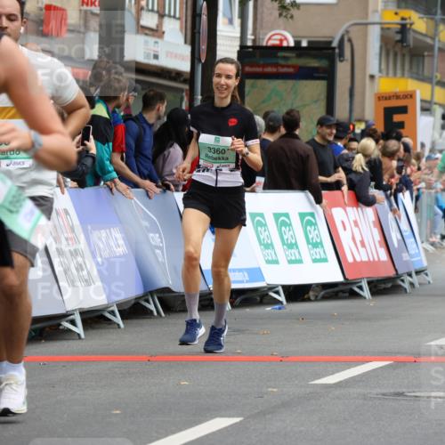 21.09.2025 - PSD Bank Halbmarathon Strokosch-Dieckow http://msf.ph/oto/8946541 21.09.2025 12:13:36 Ziel 1674, 2410, 2867, 3229, 3360, 3444, 3698, 3987 meine-sportfotos.de