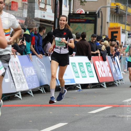 21.09.2025 - PSD Bank Halbmarathon Strokosch-Dieckow http://msf.ph/oto/8946542 21.09.2025 12:13:36 Ziel 1674, 2410, 2867, 3229, 3360, 3444, 3698, 3987 meine-sportfotos.de