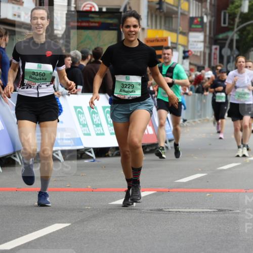 21.09.2025 - PSD Bank Halbmarathon Strokosch-Dieckow http://msf.ph/oto/8946544 21.09.2025 12:13:37 Ziel 1674, 2410, 2867, 3229, 3360, 3540, 3698, 3987 meine-sportfotos.de
