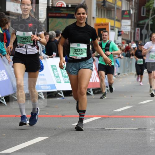 21.09.2025 - PSD Bank Halbmarathon Strokosch-Dieckow http://msf.ph/oto/8946546 21.09.2025 12:13:37 Ziel 1674, 2410, 2867, 3229, 3360, 3540, 3698, 3987 meine-sportfotos.de
