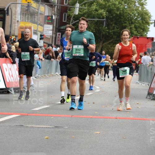 21.09.2025 - PSD Bank Halbmarathon Strokosch-Dieckow http://msf.ph/oto/8946570 21.09.2025 12:13:53 Ziel 1199, 1668, 1669, 2531, 2841, 2885, 3004, 3041, 3042, 3466, 3540, 3908 meine-sportfotos.de