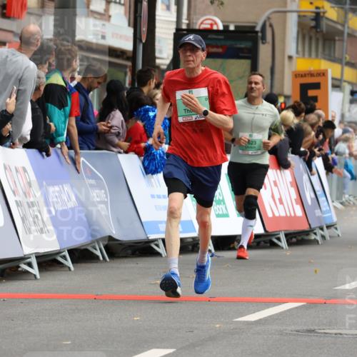 21.09.2025 - PSD Bank Halbmarathon Strokosch-Dieckow http://msf.ph/oto/8946583 21.09.2025 12:14:09 Ziel 1007, 1009, 1623, 1941, 2994, 3311, 3778 meine-sportfotos.de