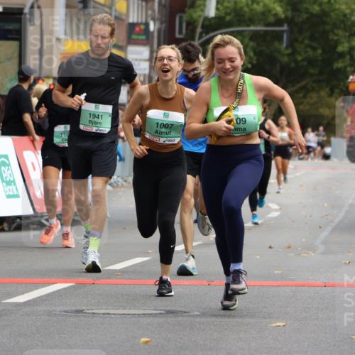 21.09.2025 - PSD Bank Halbmarathon Strokosch-Dieckow http://msf.ph/oto/8946594 21.09.2025 12:14:13 Ziel 1007, 1009, 1106, 1623, 1941, 2705, 2834, 2865, 3311, 3778 meine-sportfotos.de