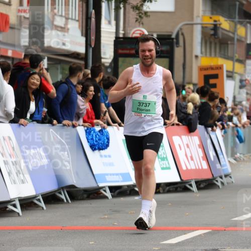 21.09.2025 - PSD Bank Halbmarathon Strokosch-Dieckow http://msf.ph/oto/8946625 21.09.2025 12:14:46 Ziel 3737 meine-sportfotos.de