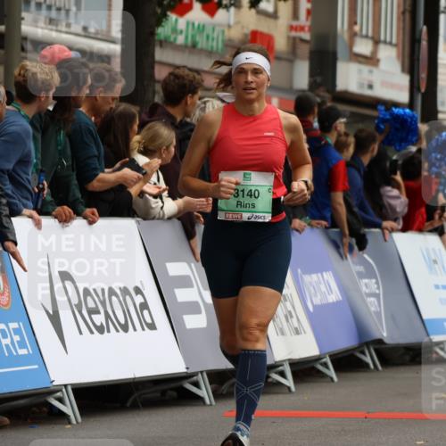 21.09.2025 - PSD Bank Halbmarathon Strokosch-Dieckow http://msf.ph/oto/8946632 21.09.2025 12:14:59 Ziel 1071, 1072, 1384, 1587, 1588, 1589, 1641, 3140, 3191, 3517, 3560, 3902 meine-sportfotos.de