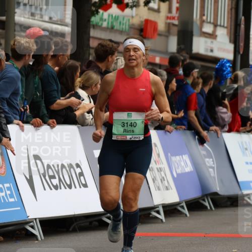 21.09.2025 - PSD Bank Halbmarathon Strokosch-Dieckow http://msf.ph/oto/8946634 21.09.2025 12:14:59 Ziel 1071, 1072, 1384, 1587, 1588, 1589, 1641, 3140, 3191, 3517, 3560, 3902 meine-sportfotos.de