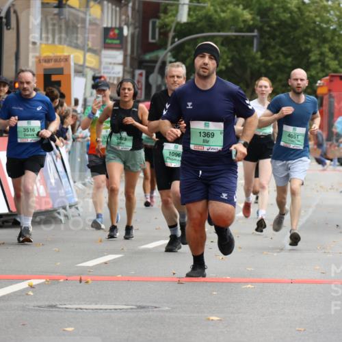21.09.2025 - PSD Bank Halbmarathon Strokosch-Dieckow http://msf.ph/oto/8946686 21.09.2025 12:15:36 Ziel 1017, 1096, 1369, 1734, 2674, 3066, 3185, 3345, 3473, 3516, 3573, 3617, 4051 meine-sportfotos.de