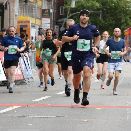 21.09.2025 - PSD Bank Halbmarathon Strokosch-Dieckow http://msf.ph/oto/8946688 21.09.2025 12:15:36 Ziel 1017, 1096, 1369, 1734, 2674, 3066, 3185, 3345, 3473, 3516, 3573, 3617, 4051 meine-sportfotos.de