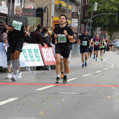 21.09.2025 - PSD Bank Halbmarathon Strokosch-Dieckow http://msf.ph/oto/8946696 21.09.2025 12:15:47 Ziel 1096, 1734, 2615, 2958, 3070, 3339, 3345, 3473, 3484, 3516, 3573, 3617, 4051 meine-sportfotos.de