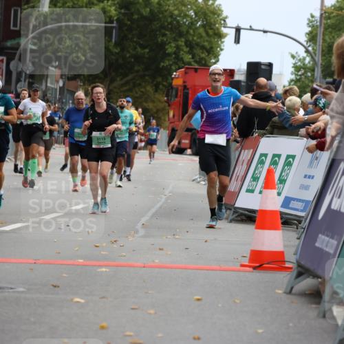 21.09.2025 - PSD Bank Halbmarathon Strokosch-Dieckow http://msf.ph/oto/8946776 21.09.2025 12:16:36 Ziel 1024, 1025, 2499, 3027, 3097, 3107, 3128, 3338, 3372, 3551 meine-sportfotos.de