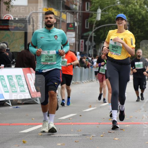 21.09.2025 - PSD Bank Halbmarathon Strokosch-Dieckow http://msf.ph/oto/8946790 21.09.2025 12:16:51 Ziel 1024, 1025, 1193, 1513, 1599, 2877, 3115, 3128, 3413, 3734, 3773, 3831 meine-sportfotos.de