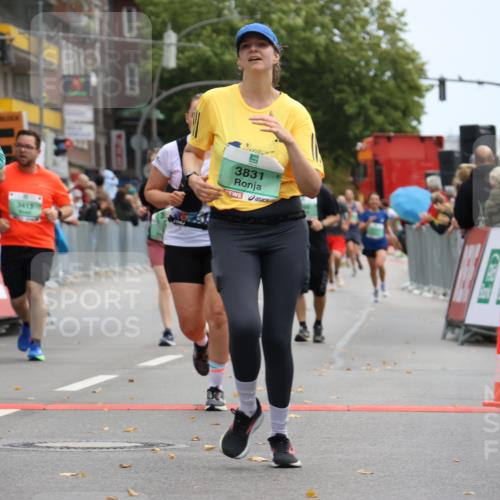 21.09.2025 - PSD Bank Halbmarathon Strokosch-Dieckow http://msf.ph/oto/8946794 21.09.2025 12:16:52 Ziel 1193, 1513, 1599, 2877, 3028, 3115, 3128, 3413, 3500, 3734, 3773, 3831 meine-sportfotos.de