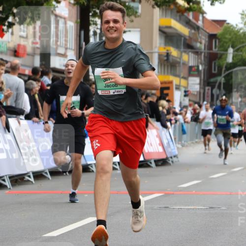 21.09.2025 - PSD Bank Halbmarathon Strokosch-Dieckow http://msf.ph/oto/8946813 21.09.2025 12:17:05 Ziel 1061, 3018, 3028, 3334, 3413, 3496, 3500, 3874, 4032 meine-sportfotos.de