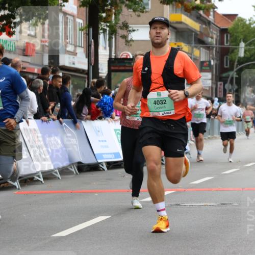 21.09.2025 - PSD Bank Halbmarathon Strokosch-Dieckow http://msf.ph/oto/8946823 21.09.2025 12:17:11 Ziel 1061, 1105, 3018, 3334, 3496, 3609, 3874, 4032 meine-sportfotos.de