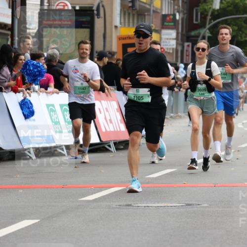 21.09.2025 - PSD Bank Halbmarathon Strokosch-Dieckow http://msf.ph/oto/8946834 21.09.2025 12:17:15 Ziel 1105, 1143, 1144, 1145, 2852, 3334, 3496, 3609, 3874, 4032 meine-sportfotos.de