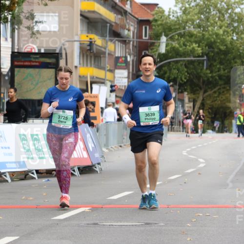 21.09.2025 - PSD Bank Halbmarathon Strokosch-Dieckow http://msf.ph/oto/8946853 21.09.2025 12:56:01 Ziel 3639, 3725 meine-sportfotos.de