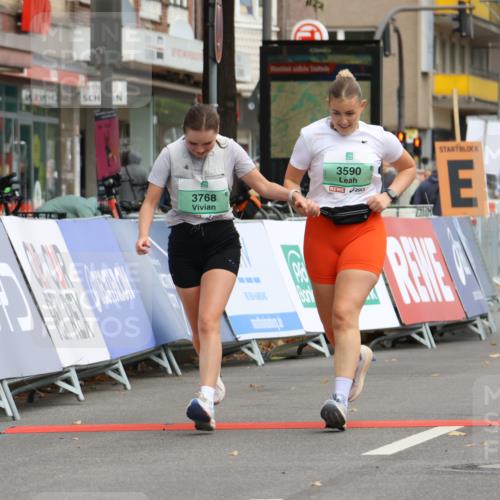 21.09.2025 - PSD Bank Halbmarathon Strokosch-Dieckow http://msf.ph/oto/8946908 21.09.2025 12:59:05 Ziel 3590, 3768 meine-sportfotos.de