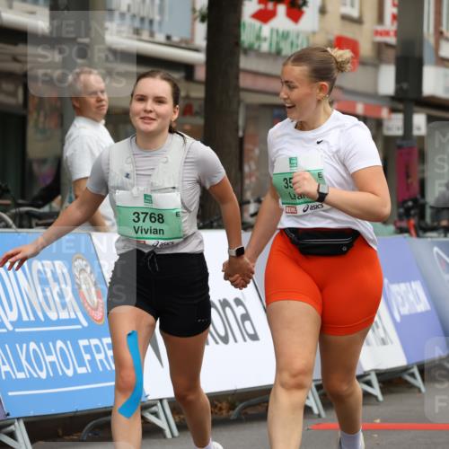 21.09.2025 - PSD Bank Halbmarathon Strokosch-Dieckow http://msf.ph/oto/8946912 21.09.2025 12:59:08 Ziel 3590, 3768 meine-sportfotos.de