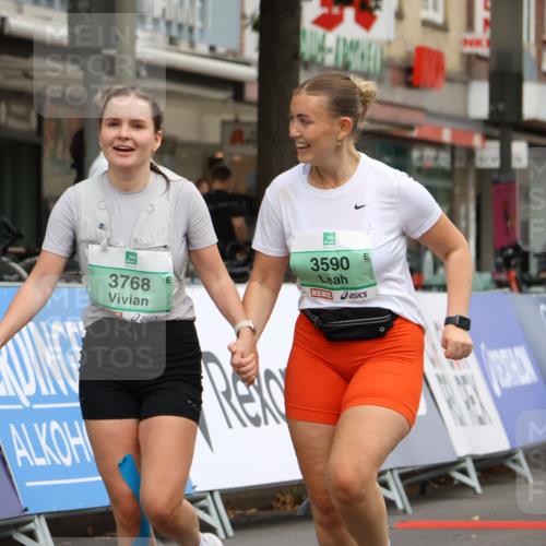 21.09.2025 - PSD Bank Halbmarathon Strokosch-Dieckow http://msf.ph/oto/8946915 21.09.2025 12:59:08 Ziel 3590, 3768 meine-sportfotos.de