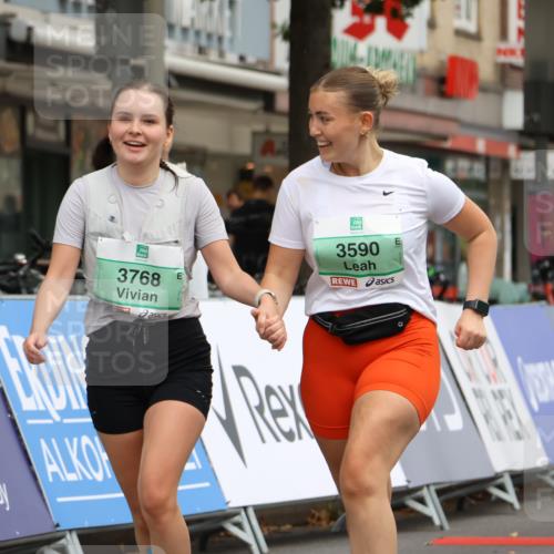 21.09.2025 - PSD Bank Halbmarathon Strokosch-Dieckow http://msf.ph/oto/8946916 21.09.2025 12:59:08 Ziel 3590, 3768 meine-sportfotos.de