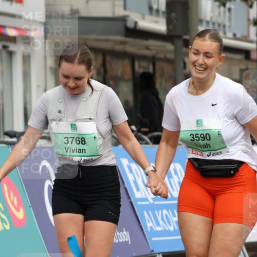 21.09.2025 - PSD Bank Halbmarathon Strokosch-Dieckow http://msf.ph/oto/8946924 21.09.2025 12:59:08 Ziel 3590, 3768 meine-sportfotos.de