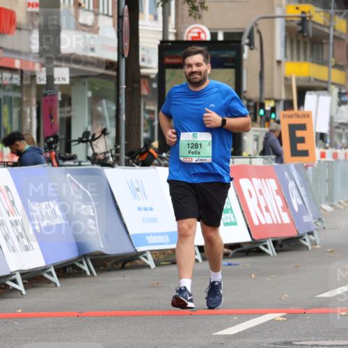 21.09.2025 - PSD Bank Halbmarathon Strokosch-Dieckow http://msf.ph/oto/8946967 21.09.2025 13:01:23 Ziel 1281 meine-sportfotos.de