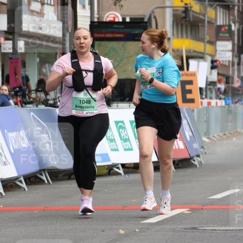 21.09.2025 - PSD Bank Halbmarathon Strokosch-Dieckow http://msf.ph/oto/8947000 21.09.2025 13:02:50 Ziel 1048, 1559, 3867 meine-sportfotos.de