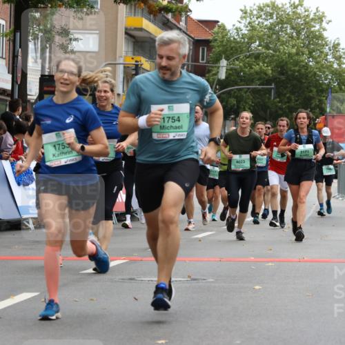 21.09.2025 - PSD Bank Halbmarathon Strokosch-Dieckow http://msf.ph/oto/8947018 21.09.2025 12:17:38 Ziel 1119, 1207, 1503, 1590, 1753, 1754, 2831, 2869, 2937, 3120, 3171, 3195, 3247, 3310, 3337, 3462, 3523, 4023, 4027 meine-sportfotos.de