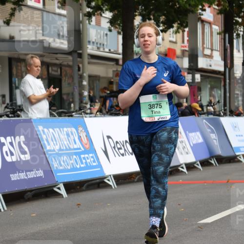 21.09.2025 - PSD Bank Halbmarathon Strokosch-Dieckow http://msf.ph/oto/8947071 21.09.2025 13:04:18 Ziel 3875 meine-sportfotos.de