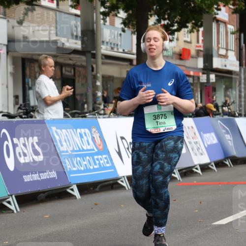 21.09.2025 - PSD Bank Halbmarathon Strokosch-Dieckow http://msf.ph/oto/8947075 21.09.2025 13:04:18 Ziel 3875 meine-sportfotos.de