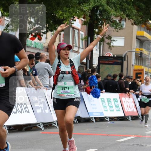 21.09.2025 - PSD Bank Halbmarathon Strokosch-Dieckow http://msf.ph/oto/8947082 21.09.2025 12:18:12 Ziel 1385, 2397, 3178, 3363, 3415, 3971 meine-sportfotos.de
