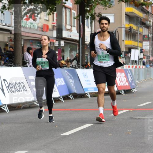 21.09.2025 - PSD Bank Halbmarathon Strokosch-Dieckow http://msf.ph/oto/8947092 21.09.2025 13:04:36 Ziel 3593, 3792 meine-sportfotos.de