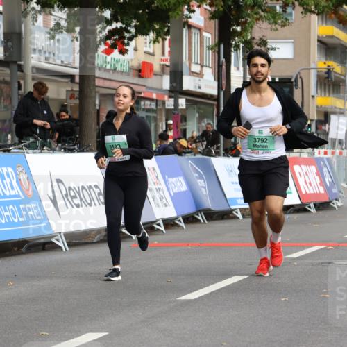 21.09.2025 - PSD Bank Halbmarathon Strokosch-Dieckow http://msf.ph/oto/8947098 21.09.2025 13:04:36 Ziel 3593, 3792 meine-sportfotos.de