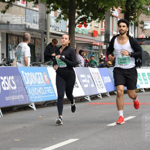 21.09.2025 - PSD Bank Halbmarathon Strokosch-Dieckow http://msf.ph/oto/8947118 21.09.2025 13:04:37 Ziel 3593, 3792 meine-sportfotos.de